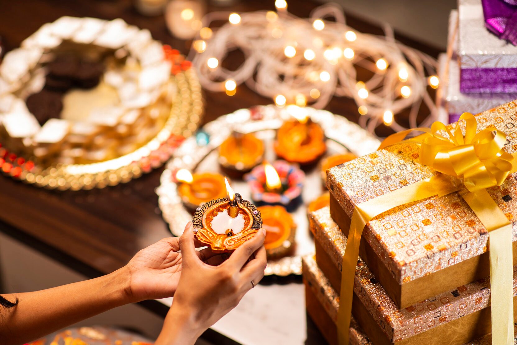 Young woman diwali celebrate - stock photo