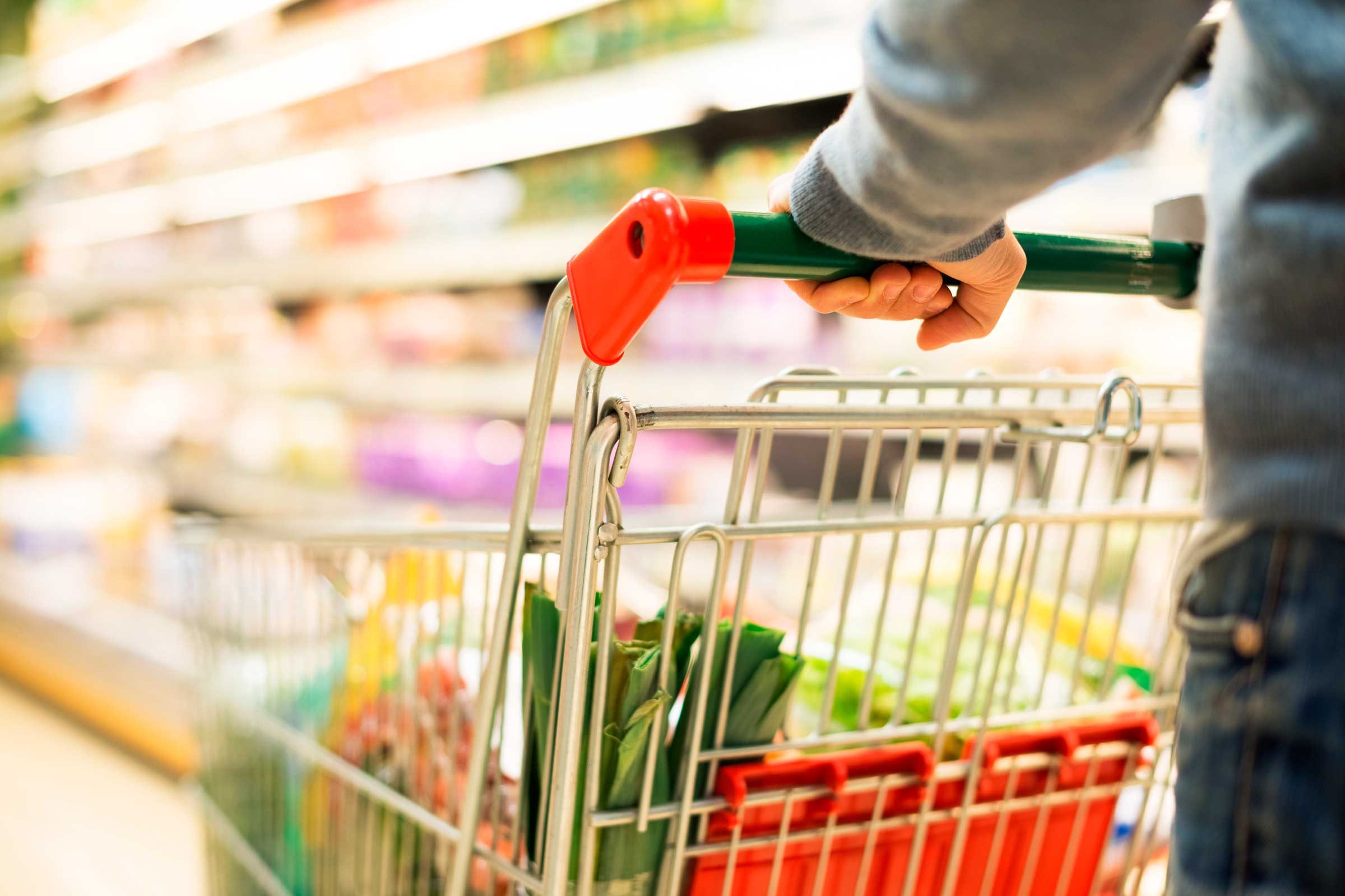 Do You Need to Clean Your Grocery Shopping Cart? | Reader ...