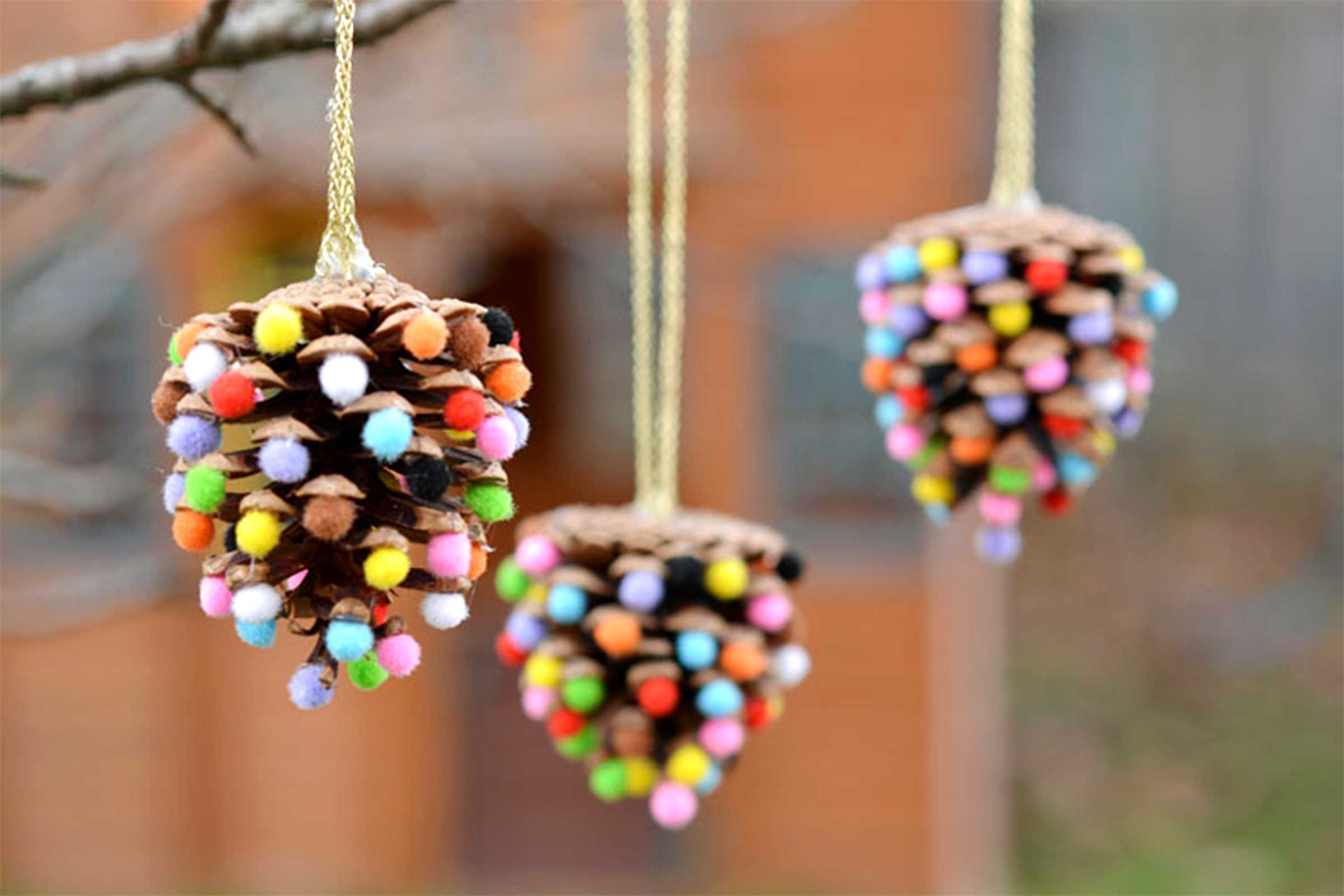 Easy Christmas Ornaments for Kids | Reader's Digest